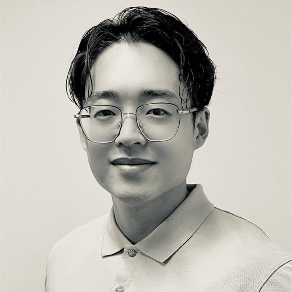 Portrait of Dr Xuanchi "Tom" Liu